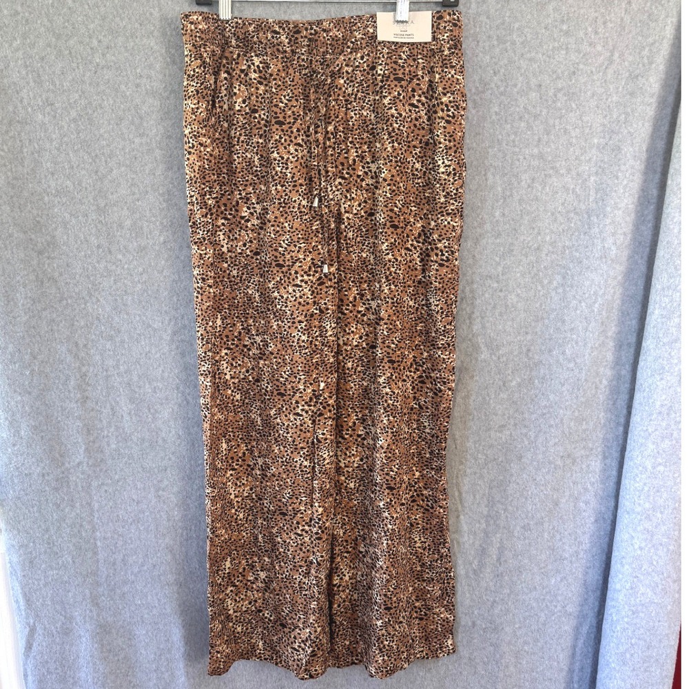 NWT Animal print M Brown Leopard Print Wide Leg viscose pants mob wife glamour